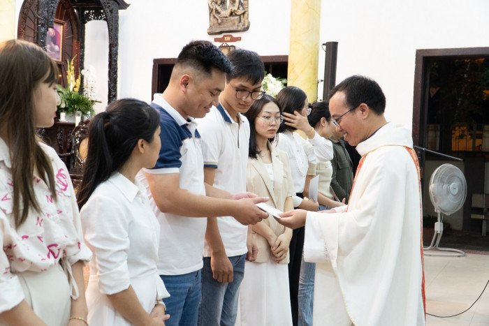 Ðể việc học giáo lý dự tòng và hôn nhân không là thách đố